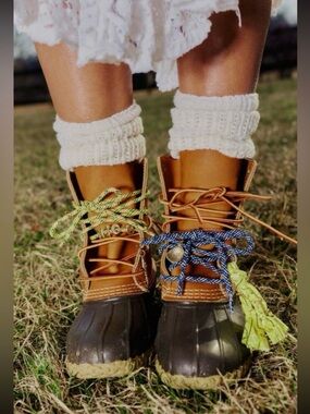 Classic LL BEAN BOOTS in Brown and Dark Brown - SZ. 6 M EUC VINTAGE